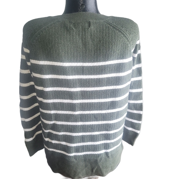 Old Navy Olive Green and White Striped Sweater Sz.L - Picture 6 of 7